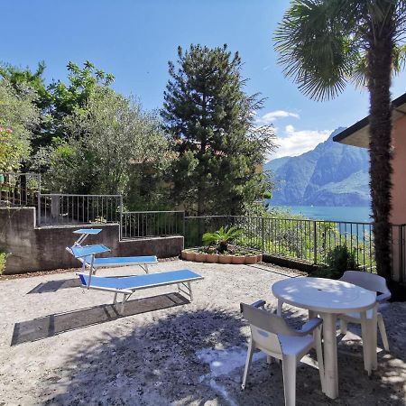 Appartamento Gelsomino Riva di Solto Eksteriør billede